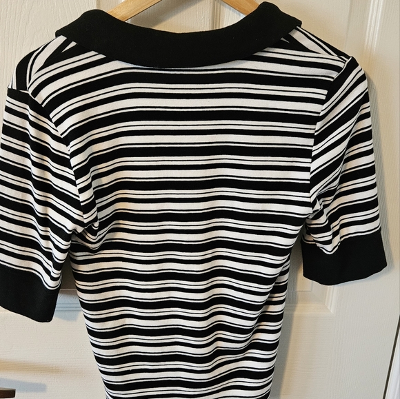 Gap short sleeve polo, Size M, black and white strip - Picture 2 of 3